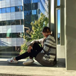 Meet your Posher, Adrian